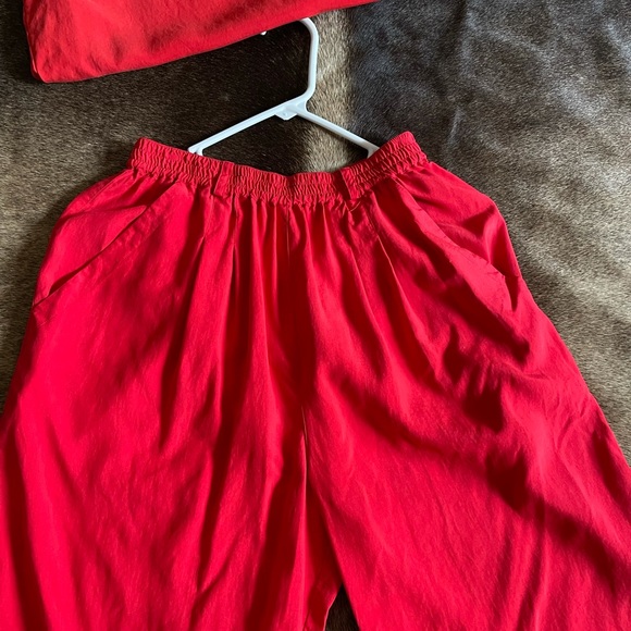 Slacks and blouse . - Picture 8 of 9